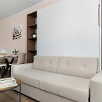 公寓 Bright Near Centre Wita Stwosza With Air Conditioning By Renters
