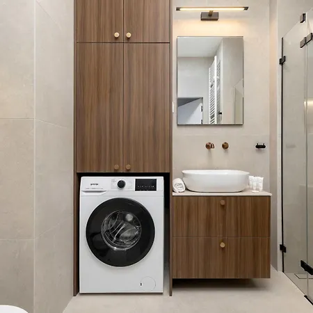 Bright Near Centre Wita Stwosza With Air Conditioning By Renters * Краков