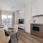 Apartament Bright Near Centre Wita Stwosza With Air Conditioning By Renters *