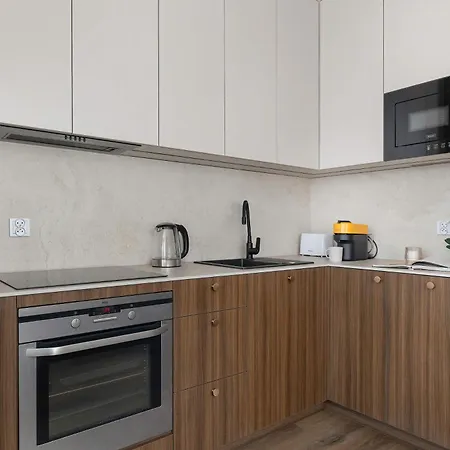شقة Bright Near Centre Wita Stwosza With Air Conditioning By Renters *